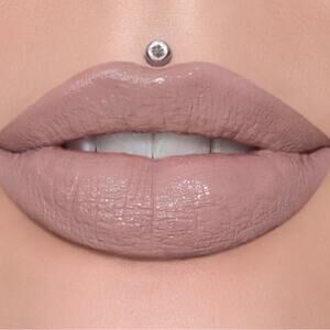 JEFFREE STAR COSMETICS NIB Supreme Gloss NAKED IN THE DARK Light Nude Grey Tones